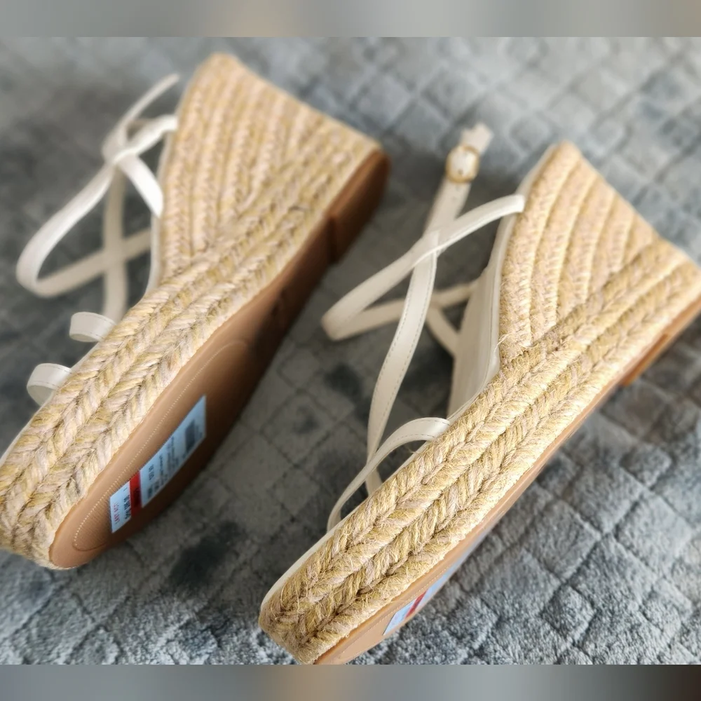 NWT Nine West Women's Jill Wedged Sandals - Picture 5 of 5